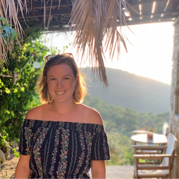 Meet your Posher, Katie - Picture 1 of 1